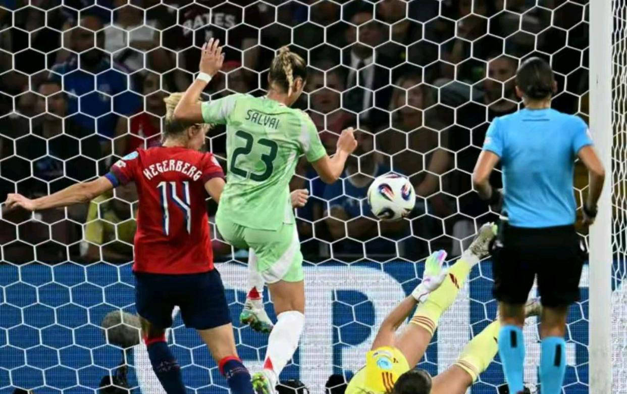 包含抢分夺胜,欧洲联赛的激情对决引人注目的词条 包含抢分夺胜,欧洲联赛的激情对决引人注目的词条