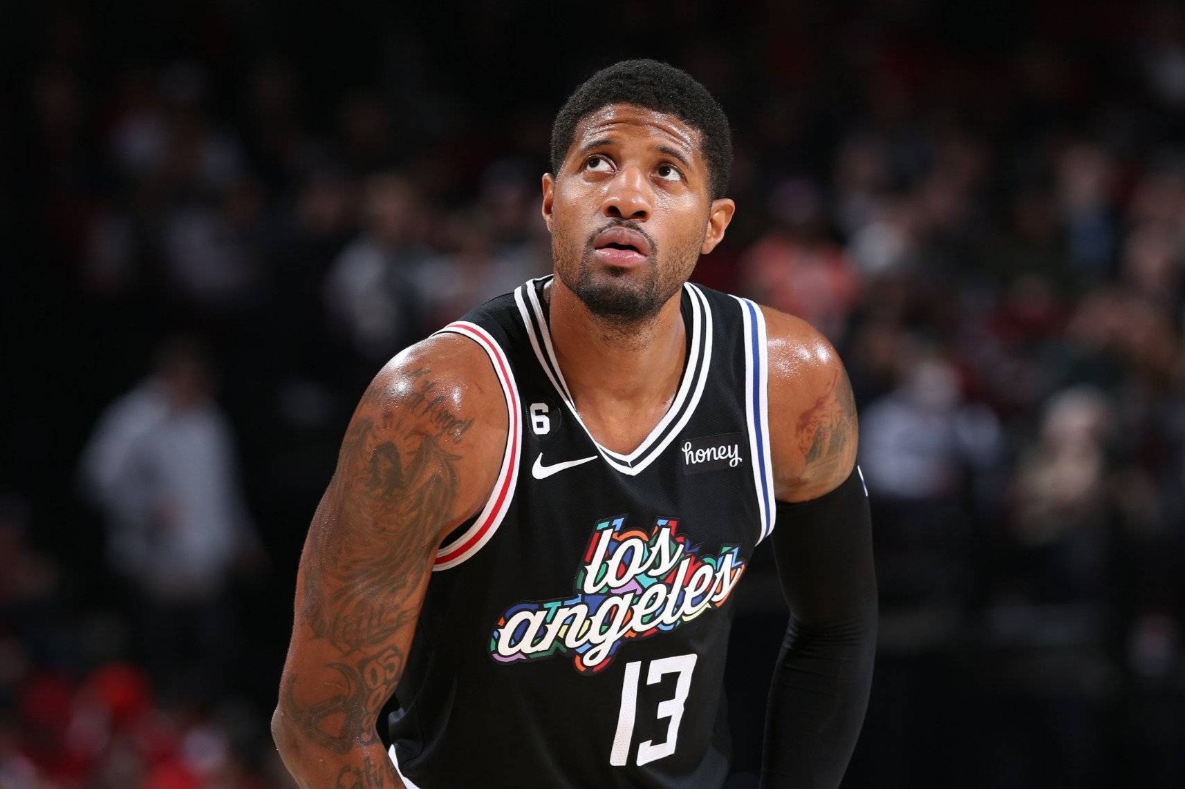 快船擒独行侠,乔治展现得分手感 快船擒独行侠,乔治展现得分手感