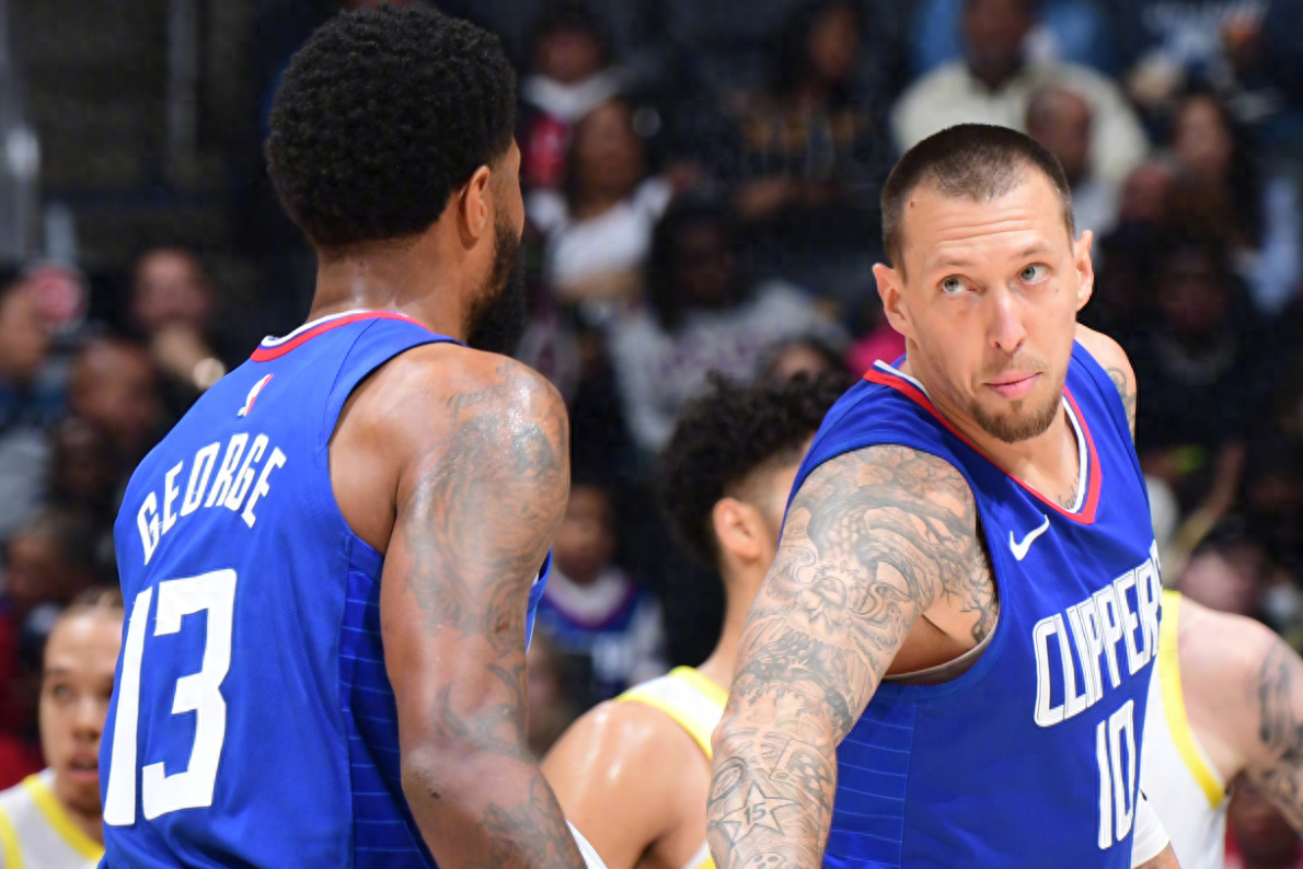 快船擒独行侠,乔治展现得分手感 快船擒独行侠,乔治展现得分手感