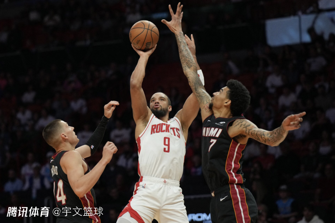 太阳主场大胜骑士,取得四连胜 太阳主场大胜骑士,取得四连胜